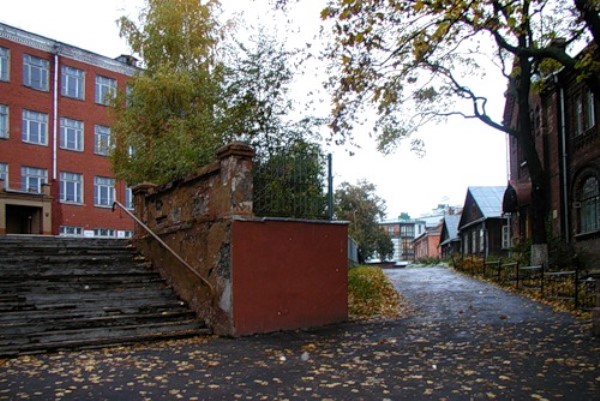 Зачатьевский монастырь, 2 й Зачатьевский пер