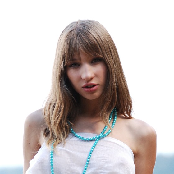 Anya D aka Anna aka Annet aka Anuta aka Dionna aka Lanna aka Polnova aka Tif aka Tiffany